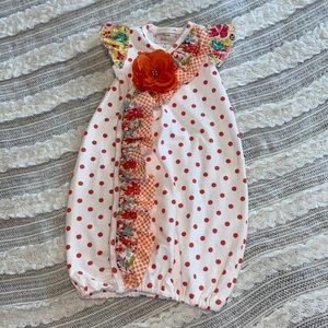 ✨Haute Baby Gown Size 0/3 Months